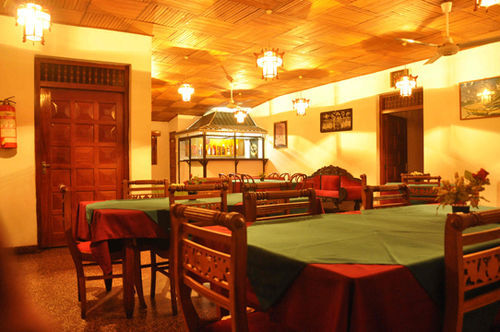 Oyo 436 Sandakelum Tourist Guest House Kandy Exteriér fotografie