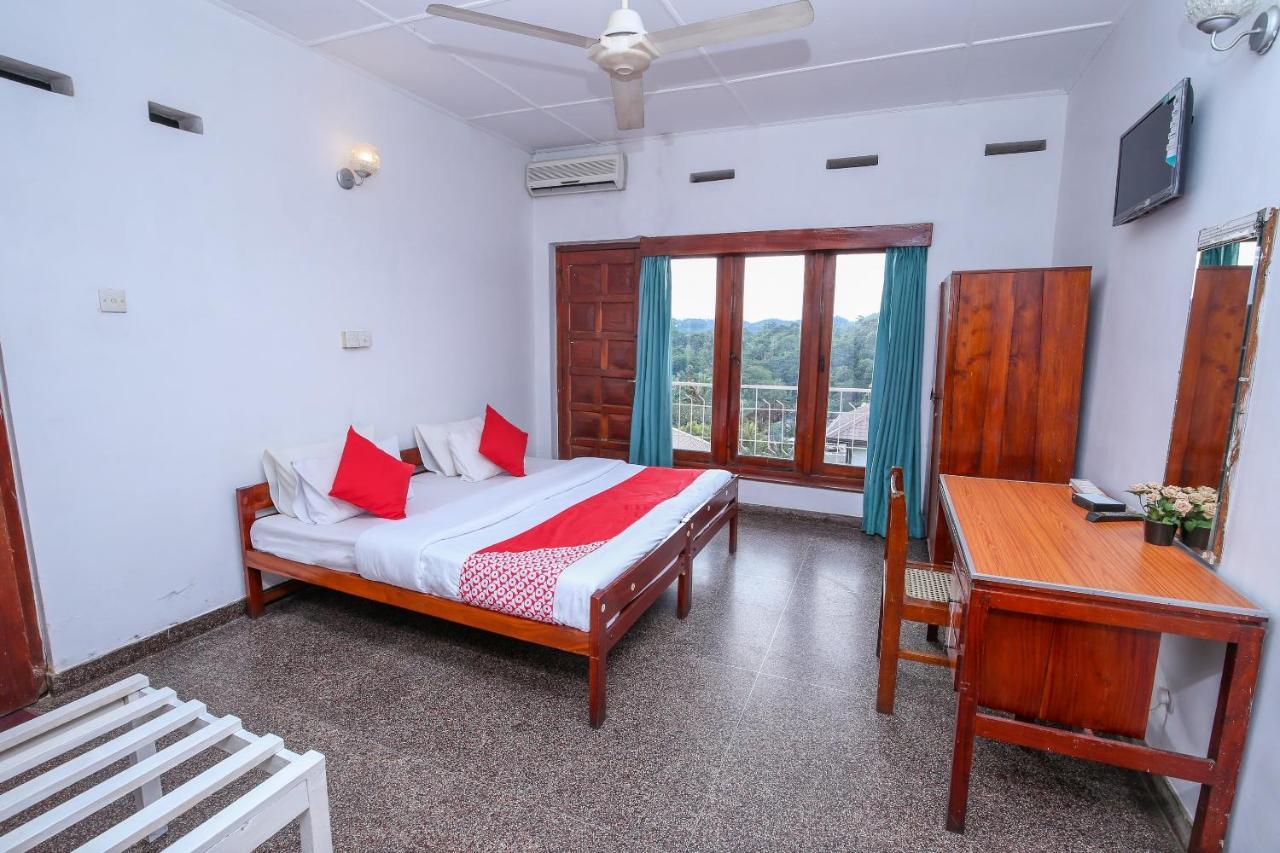 Oyo 436 Sandakelum Tourist Guest House Kandy Exteriér fotografie