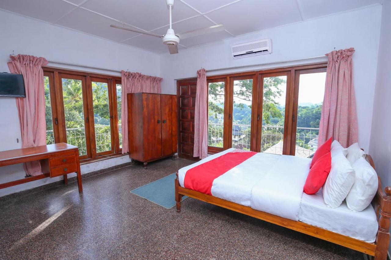 Oyo 436 Sandakelum Tourist Guest House Kandy Exteriér fotografie